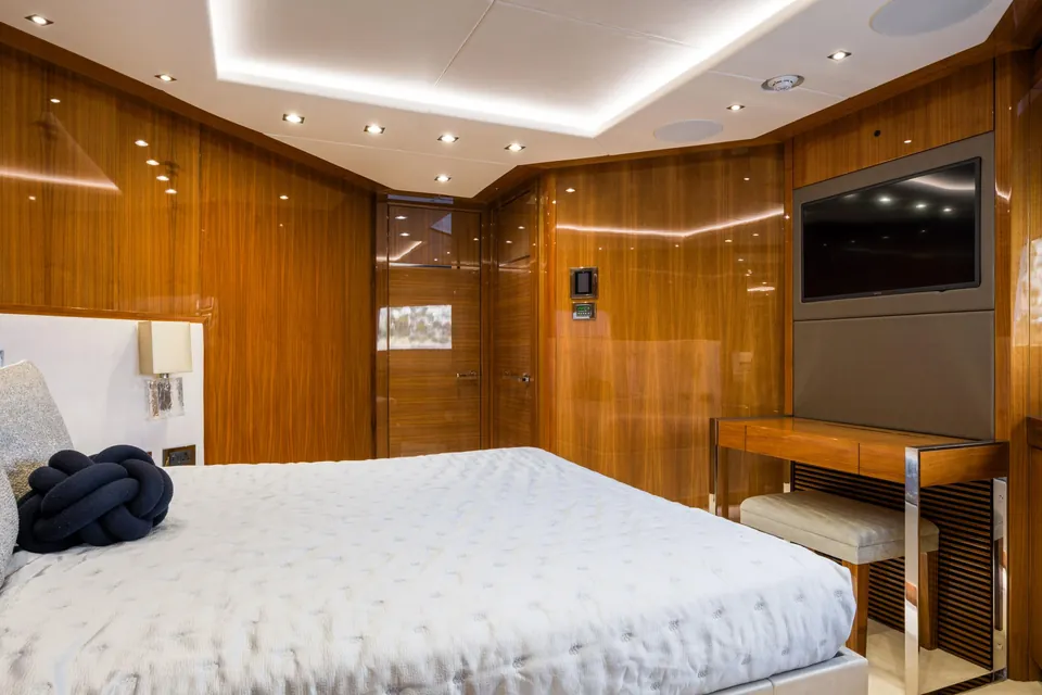 Mercy Oceans, 2018 Sunseeker 116 Yacht, photo 34