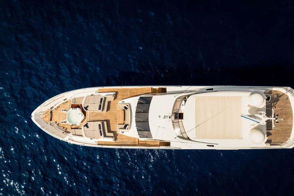Mercy Oceans, 2018 Sunseeker 116 Yacht, photo 47