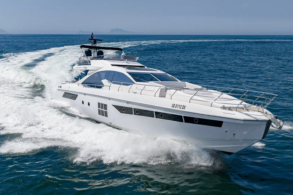 JR 28, 2020 Azimut, photo 1