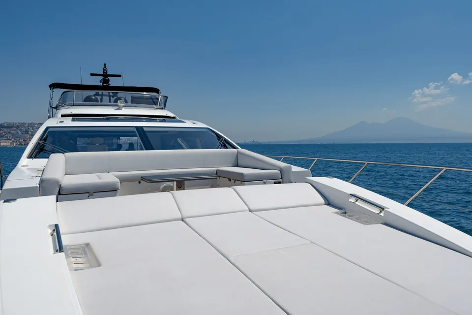 JR 28, 2020 Azimut, photo 12