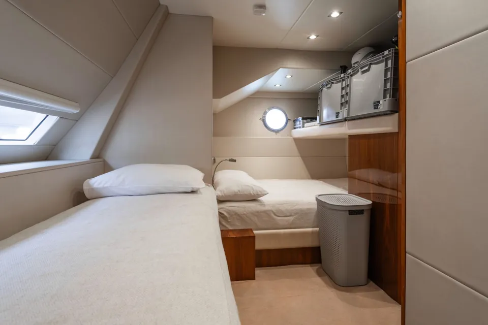 Top Level, 2018 Sunseeker 76 Yacht, photo 38