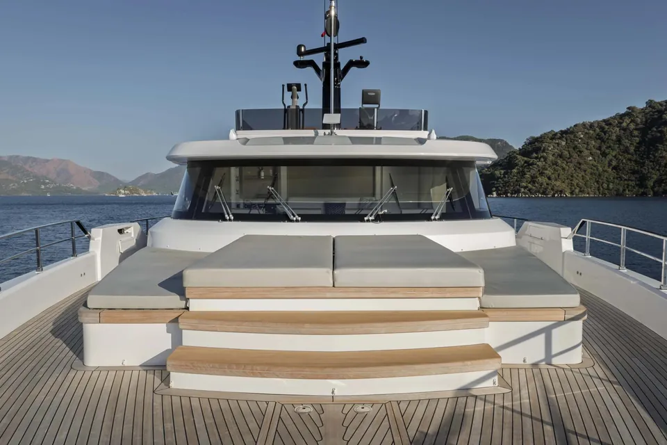 Belle Ile, 2023 Custom Line Navetta 30, photo 5