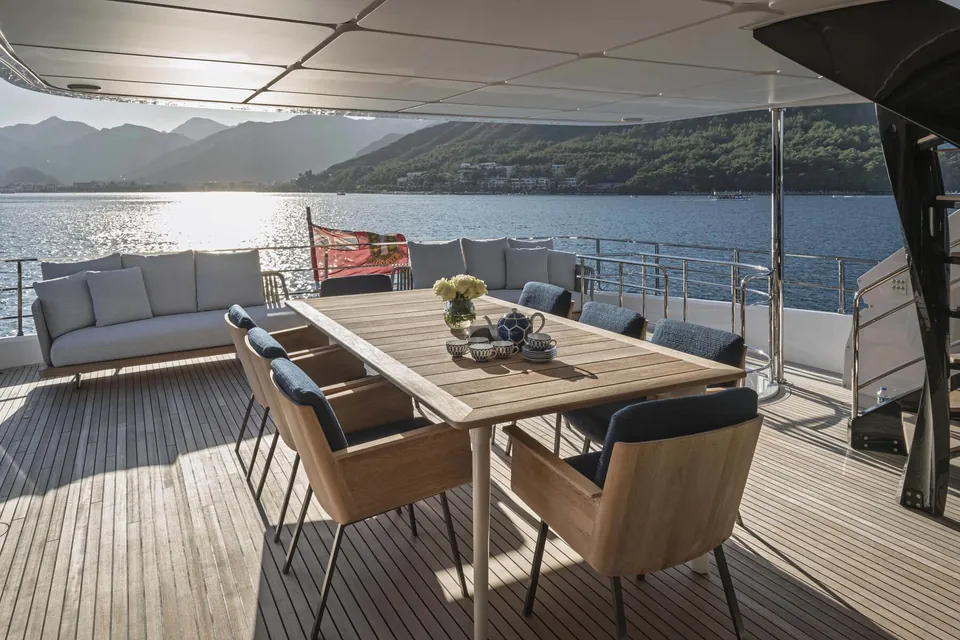 Belle Ile, 2023 Custom Line Navetta 30, photo 6