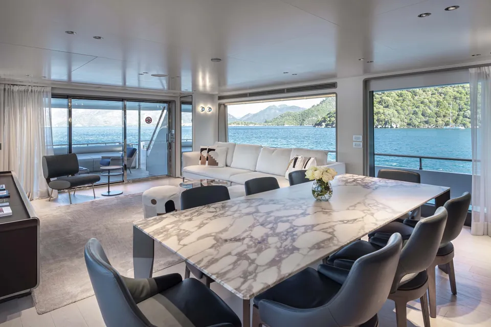 Belle Ile, 2023 Custom Line Navetta 30, photo 15