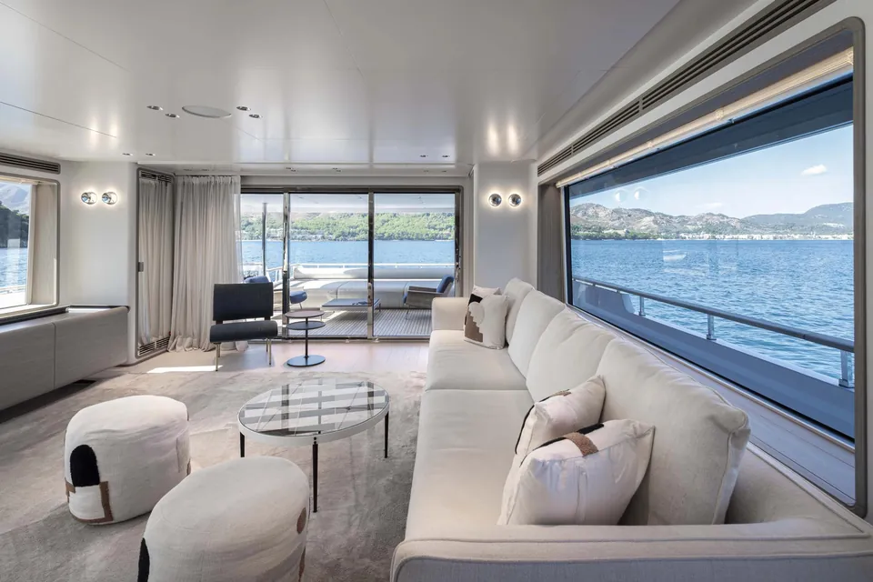 Belle Ile, 2023 Custom Line Navetta 30, photo 17