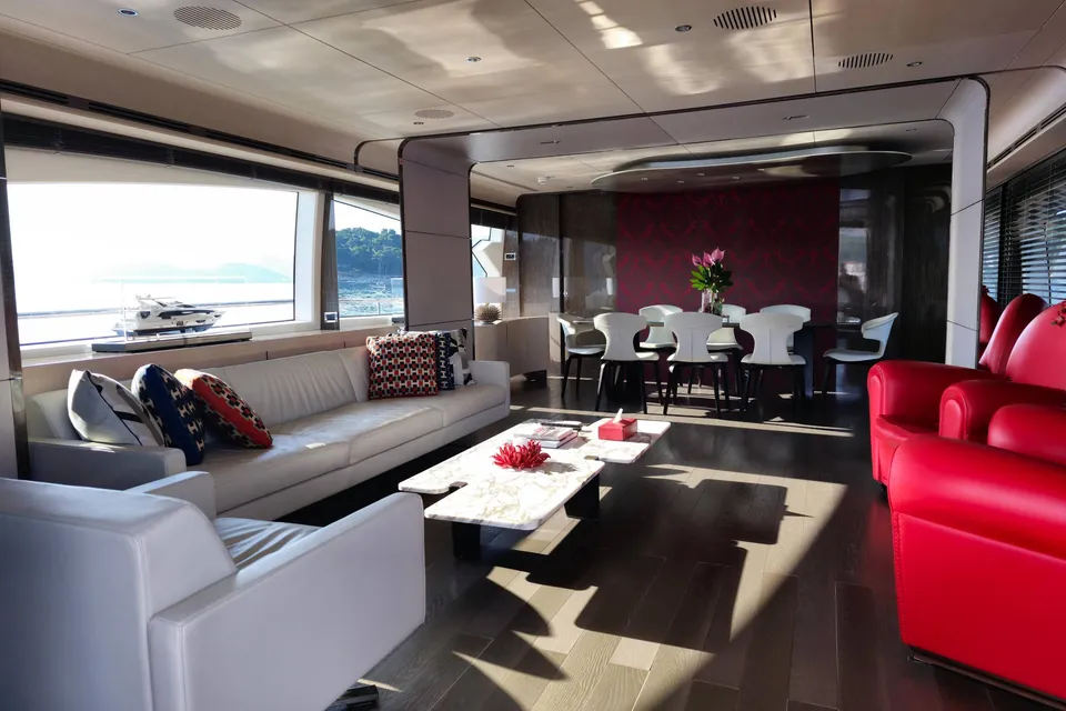 Silvia, 2018 Azimut Grande 30M, photo 7