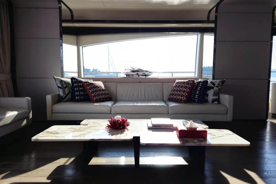 Silvia, 2018 Azimut Grande 30M, photo 8
