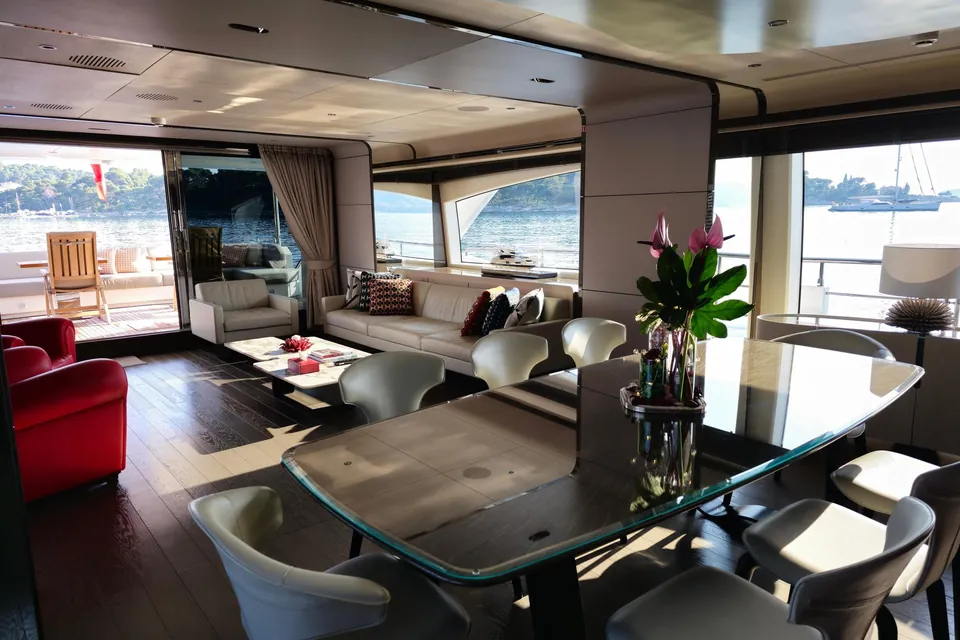 Silvia, 2018 Azimut Grande 30M, photo 9