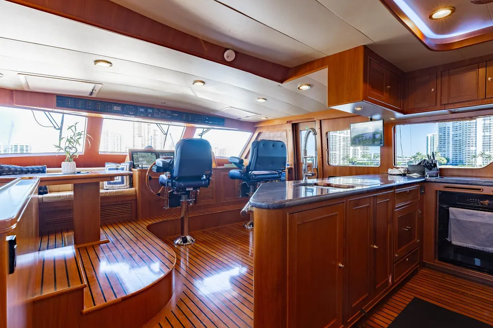 Virginia Sea, 2016 Marlow 88 Explorer, photo 12