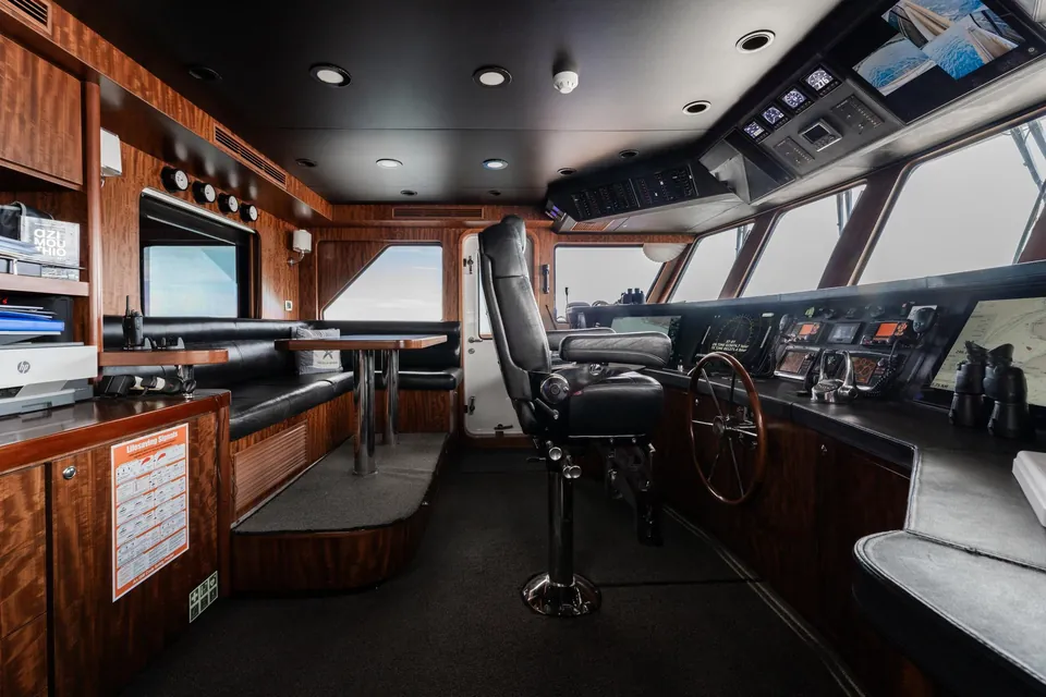 Beyond Capricorn, 2017 Bering Yachts Trawler, photo 30