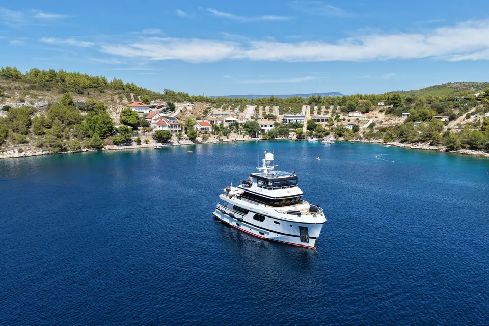 Beyond Capricorn, 2017 Bering Yachts Trawler, photo 41