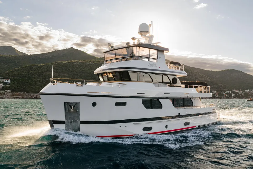 Beyond Capricorn, 2017 Bering Yachts Trawler, photo 46