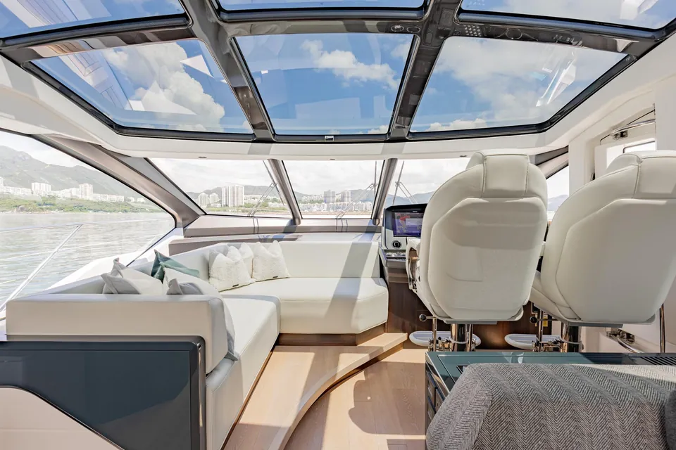 Blossom, 2023 Sunseeker, photo 3