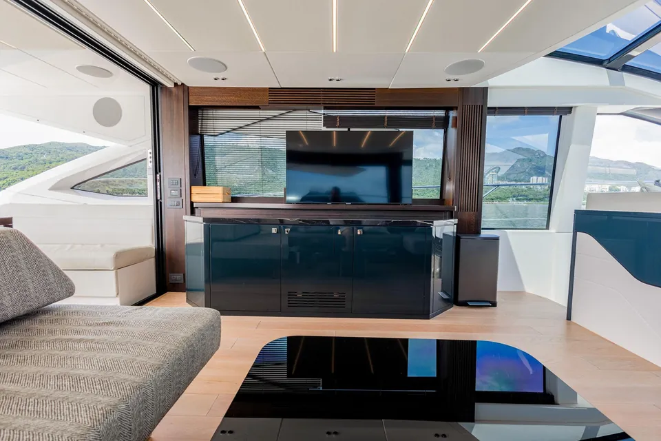 Blossom, 2023 Sunseeker, photo 6