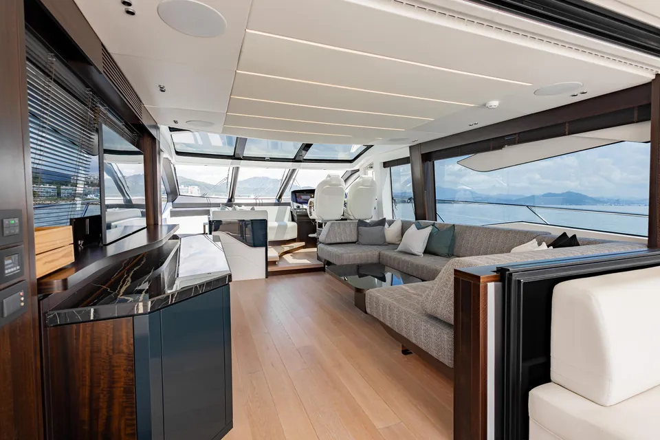Blossom, 2023 Sunseeker, photo 8