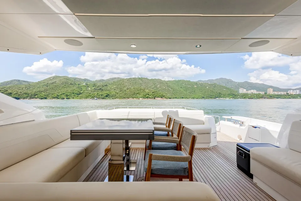 Blossom, 2023 Sunseeker, photo 10