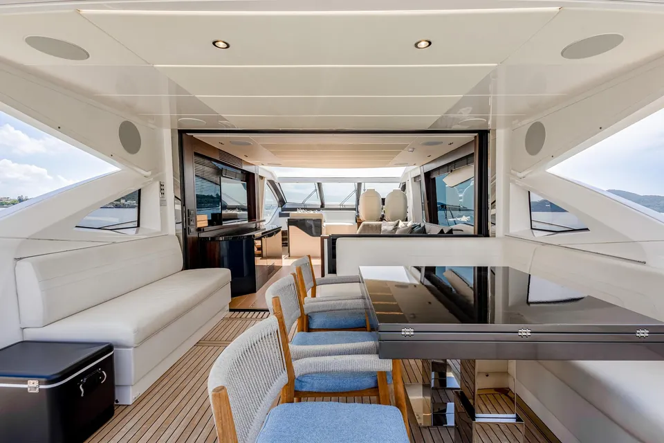 Blossom, 2023 Sunseeker, photo 11