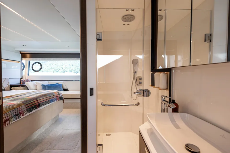 Blossom, 2023 Sunseeker, photo 20