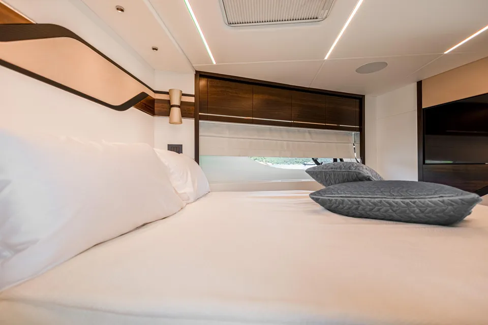 Blossom, 2023 Sunseeker, photo 28