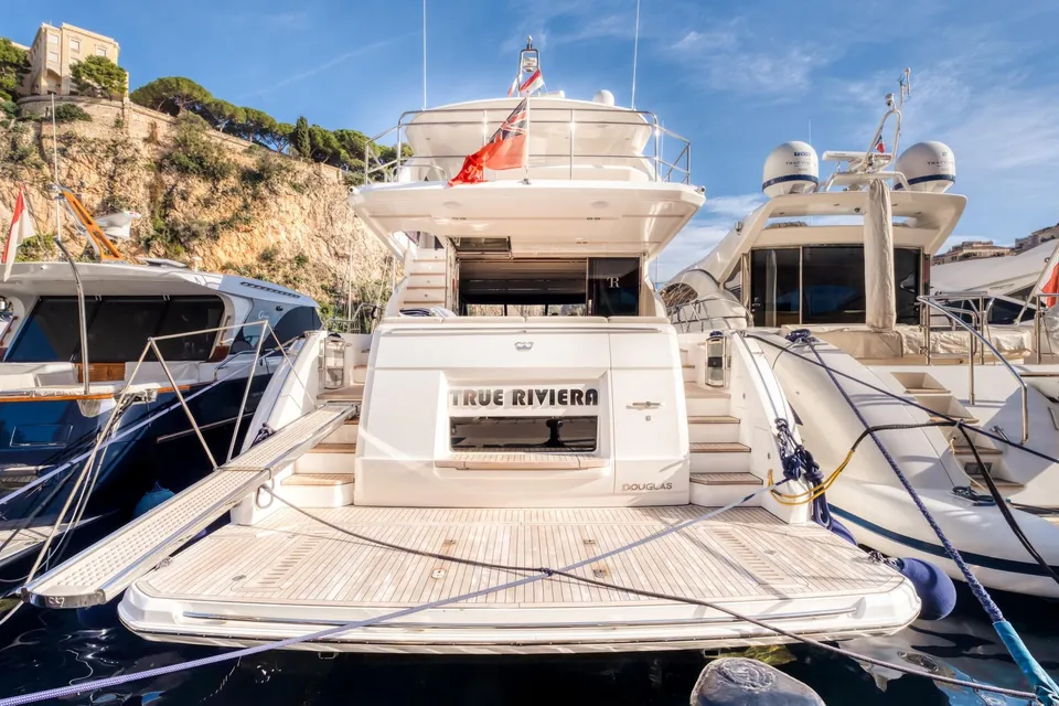 True Riviera, 2016 Princess 68 Fly, photo 1