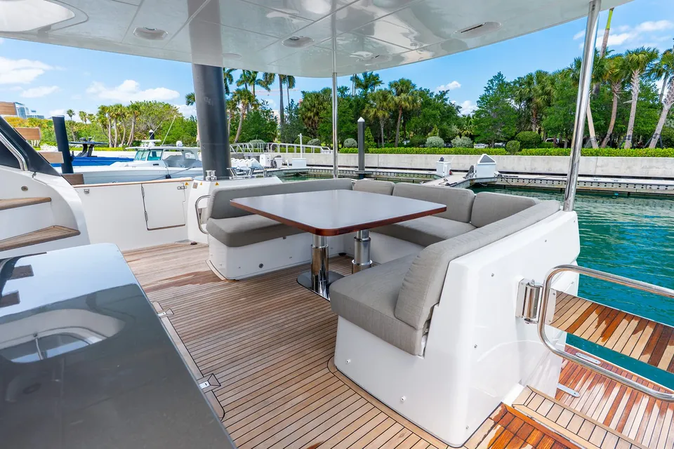 Freja, 2023 Azimut Magellano 66, photo 4