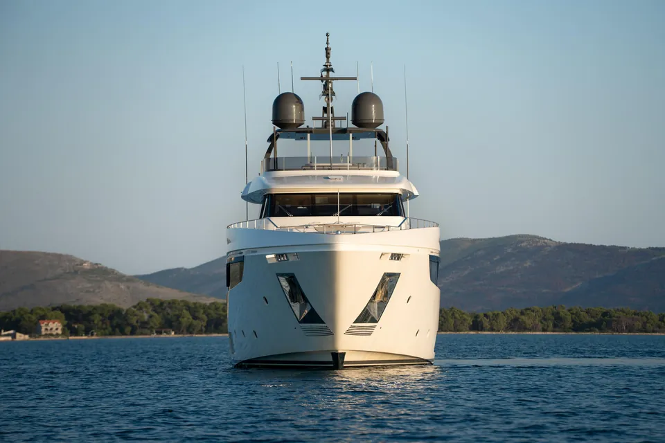 SK, 2019 Custom Line Navetta 33, photo 24