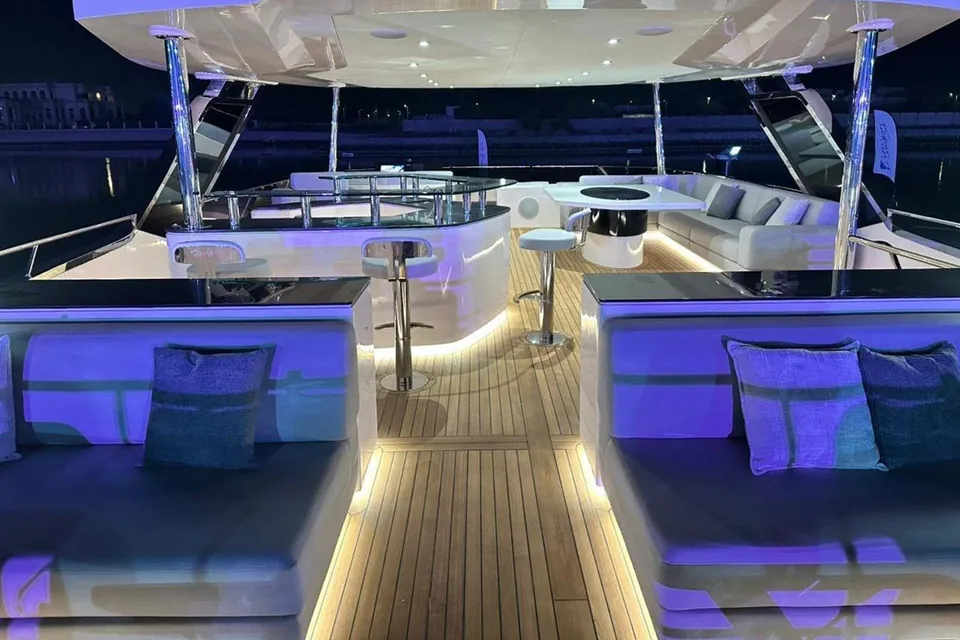 2025 Xcel Yachts Xcel 70, photo 10