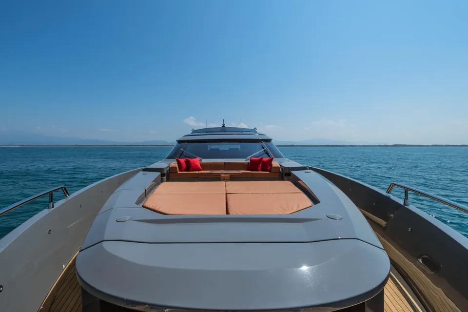 2026 AB Yachts 80, photo 4