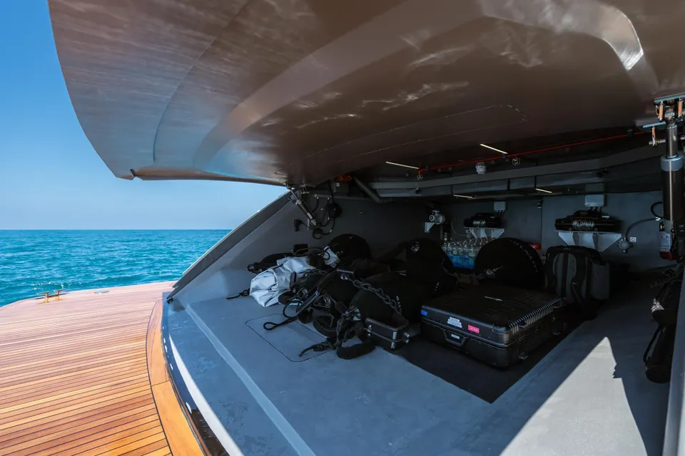 2026 AB Yachts 80, photo 6