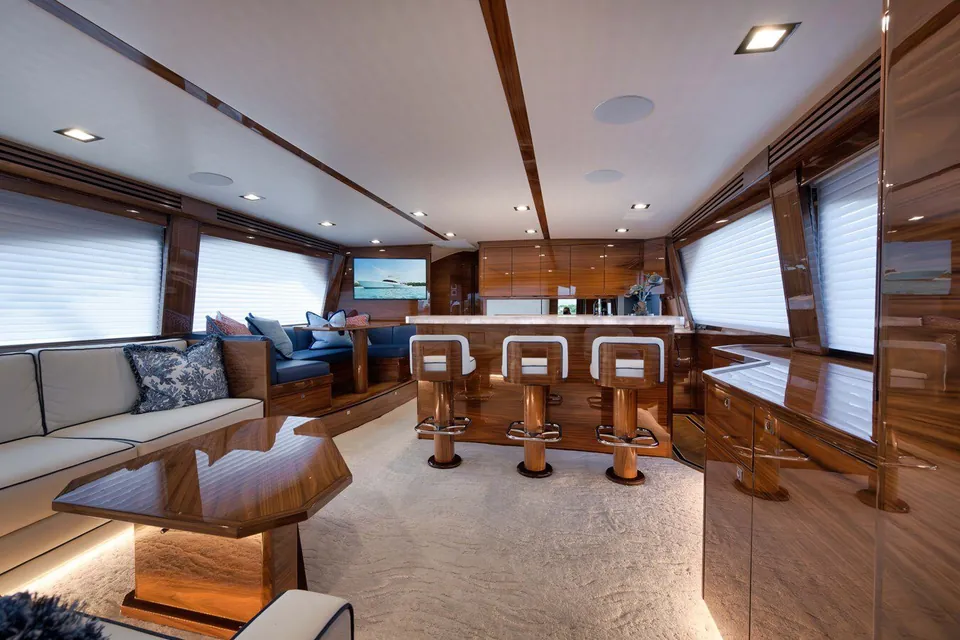GYS Trade, 2024 Viking Yachts 68 Convertible, photo 4