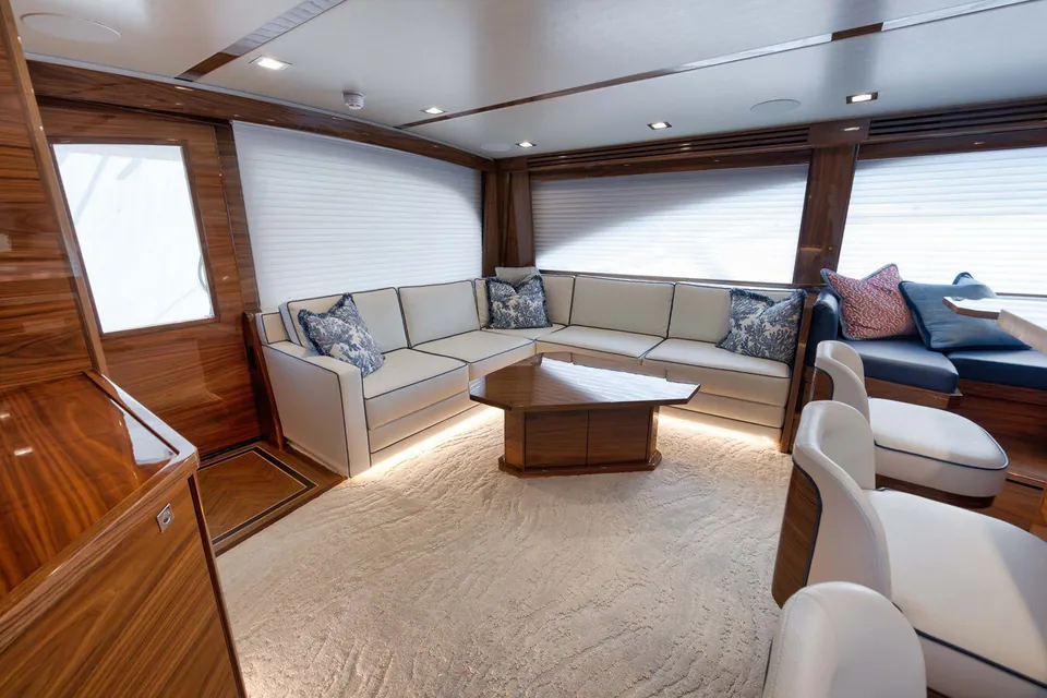 GYS Trade, 2024 Viking Yachts 68 Convertible, photo 6