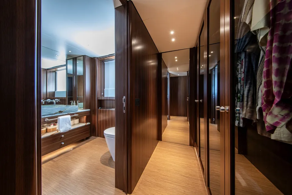 Jules II, 2025 Benetti B.Yond 37M, photo 16