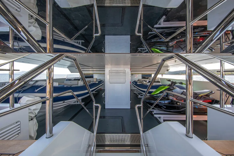 Jules II, 2025 Benetti B.Yond 37M, photo 30