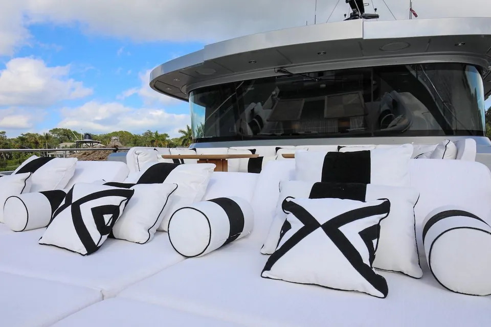 Sir Banyan, 2025 Majesty Yachts Majesty 120, photo 14
