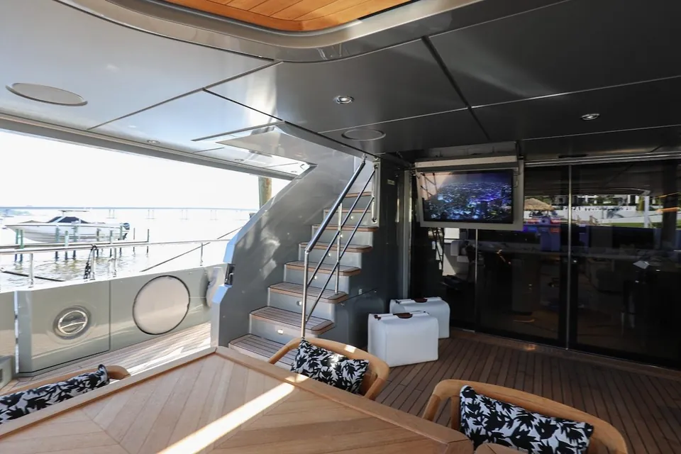 Sir Banyan, 2025 Majesty Yachts Majesty 120, photo 24