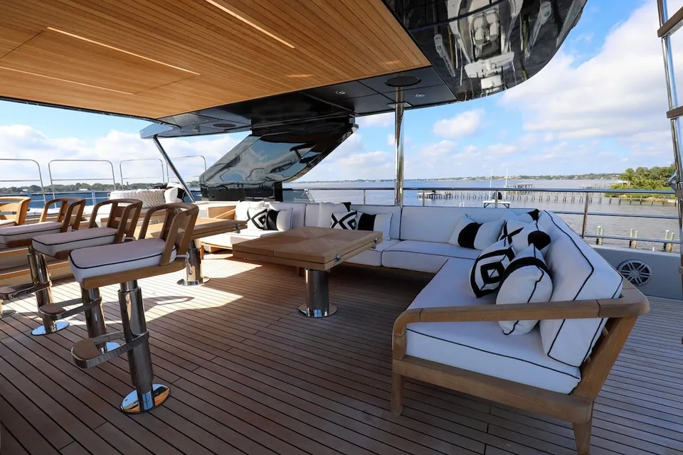 Sir Banyan, 2025 Majesty Yachts Majesty 120, photo 6