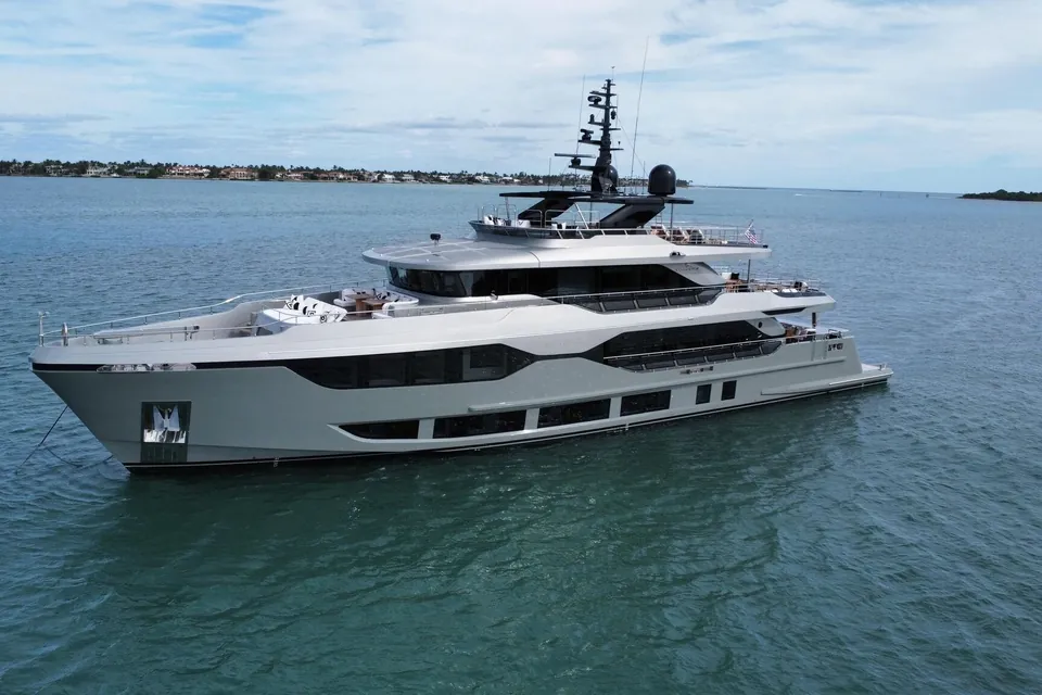 Sir Banyan, 2025 Majesty Yachts Majesty 120, photo 2