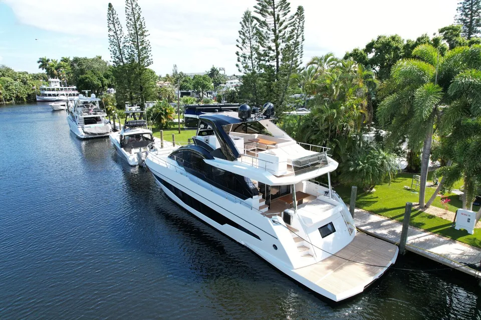 2024 Astondoa 66 Flybridge, photo 6