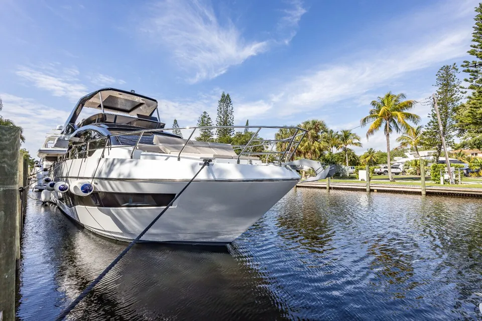 2024 Astondoa 66 Flybridge, photo 10