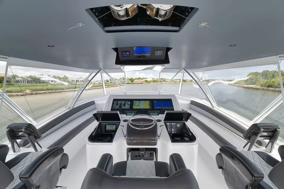 Lady Surfbum, 2024 Viking Yachts, photo 9
