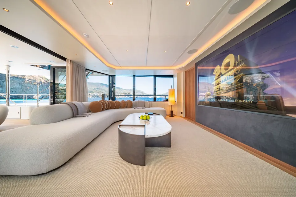 Cocoon, 2023 Moonen Yachts 122 Martinique, photo 10
