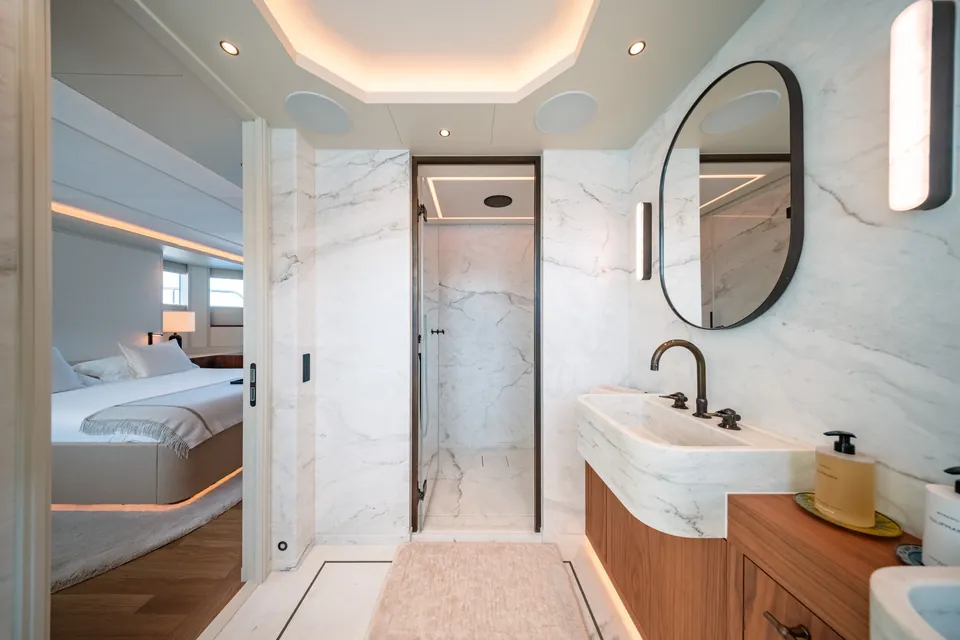 Cocoon, 2023 Moonen Yachts 122 Martinique, photo 15