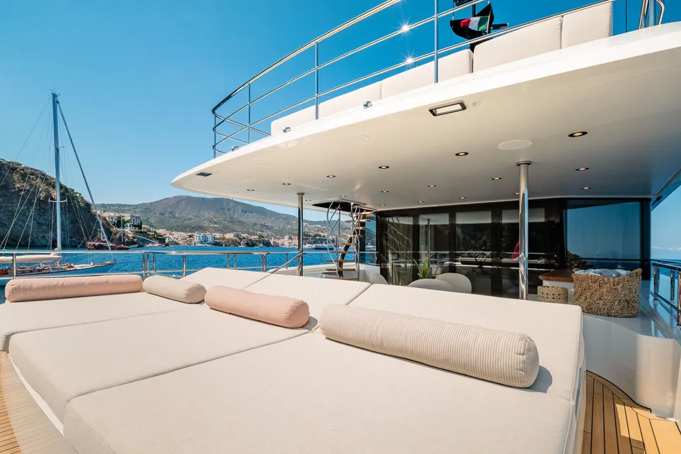 Cocoon, 2023 Moonen Yachts 122 Martinique, photo 38