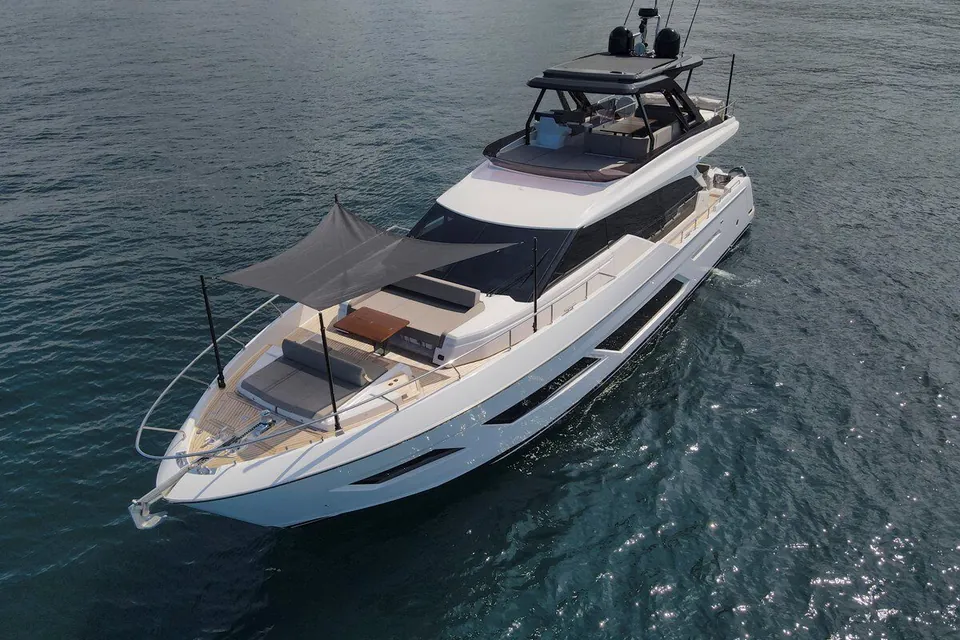 Silver Moon, 2023 Ferretti 720, photo 5