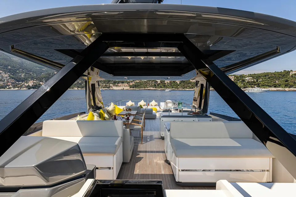 Alegria II, 2020 Ferretti 920, photo 18