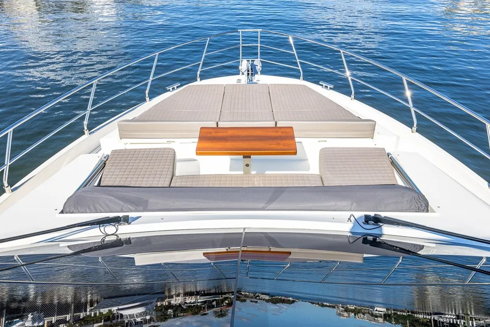 Isla Bonita, 2023 Astondoa 66 Flybridge, photo 8