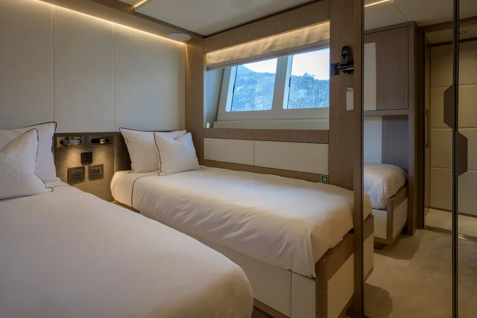 Big M, 2024 Majesty Yachts Majesty 100, photo 4