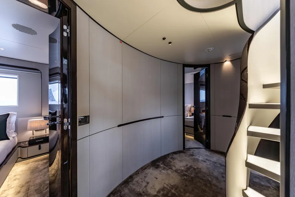 Pantera, 2019 Azimut Grande 35M, photo 17