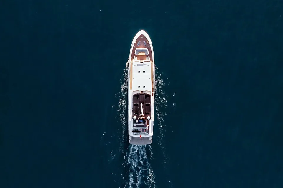 Papillon, 2022 Bering Yachts 92, photo 7