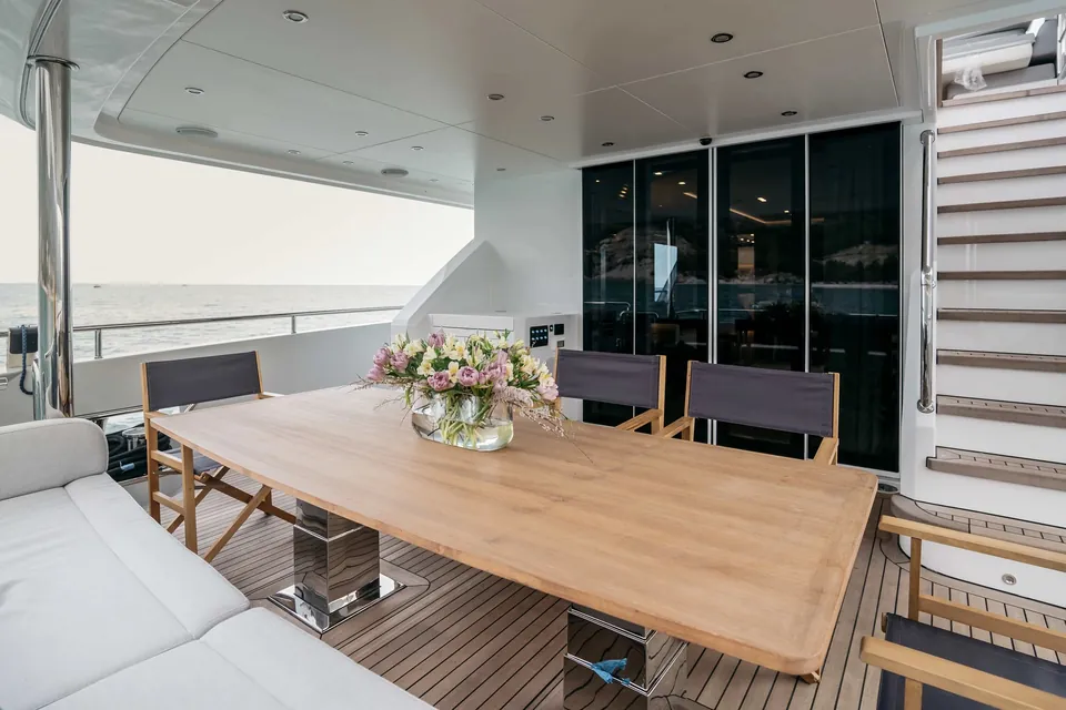 Papillon, 2022 Bering Yachts 92, photo 11